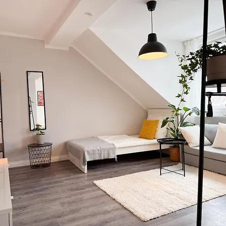 Neu - Gemuetliches Apartment, Gruppen, Zentral Appartement