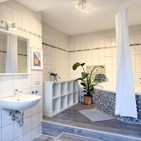 Neu - Gemuetliches Apartment, Gruppen, Zentral * Erfurt