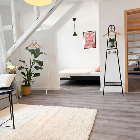 Neu - Gemuetliches Apartment, Gruppen, Zentral Apartment *