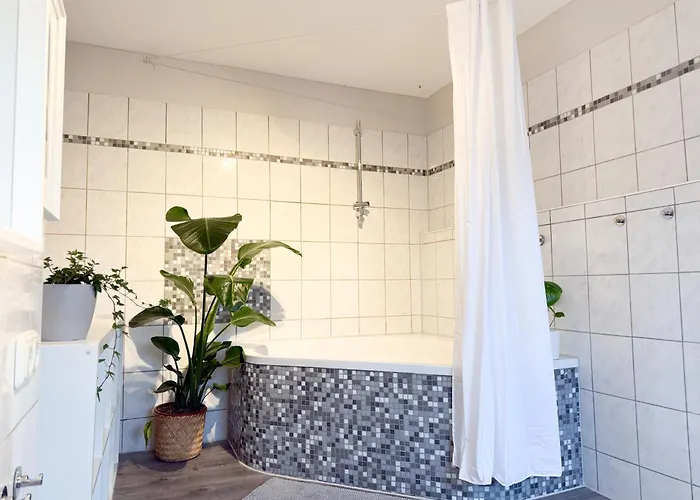 Neu - Gemuetliches Apartment, Gruppen, Zentral Apartment